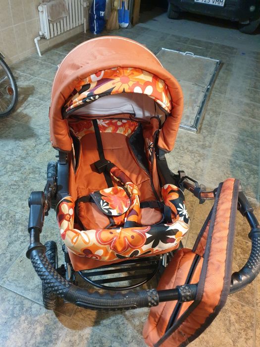 Детская коляска Туттис