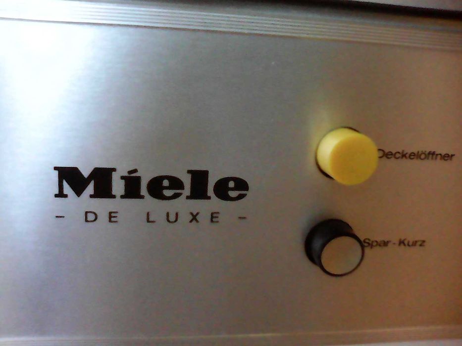 Пералня   с горно отваряне Miele  за части -45 lv