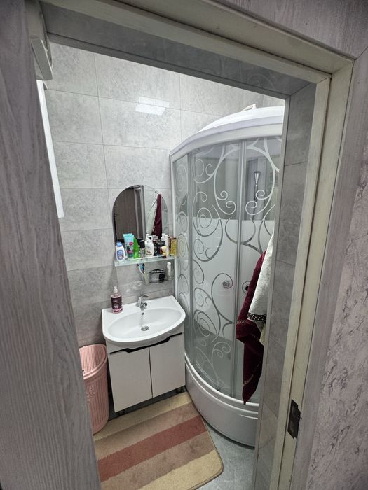 Срочно сотаман!!Узимни уйим 3 хонали Бек барака турар жой комплексидан