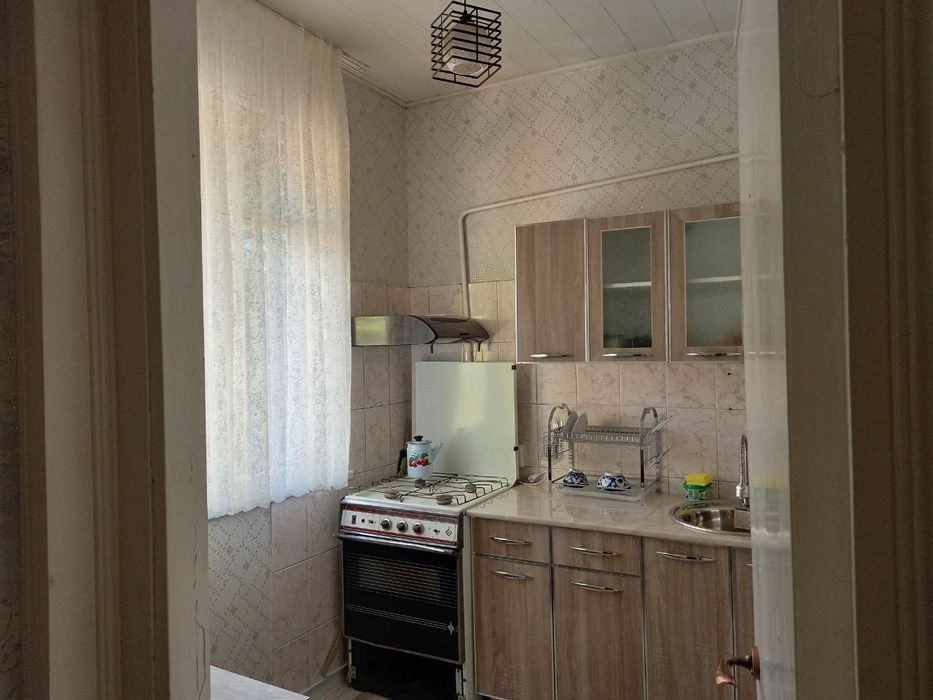 CHILANZAR 11 Kv  2 XONA 3 Xona qilingaN Tozza RemonT SHaroitlar Bor