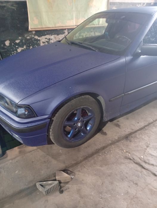 Продам легенду, БМВ