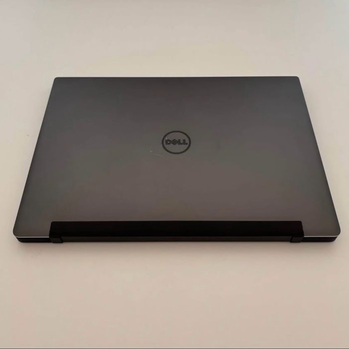 Dell Latitude 7370