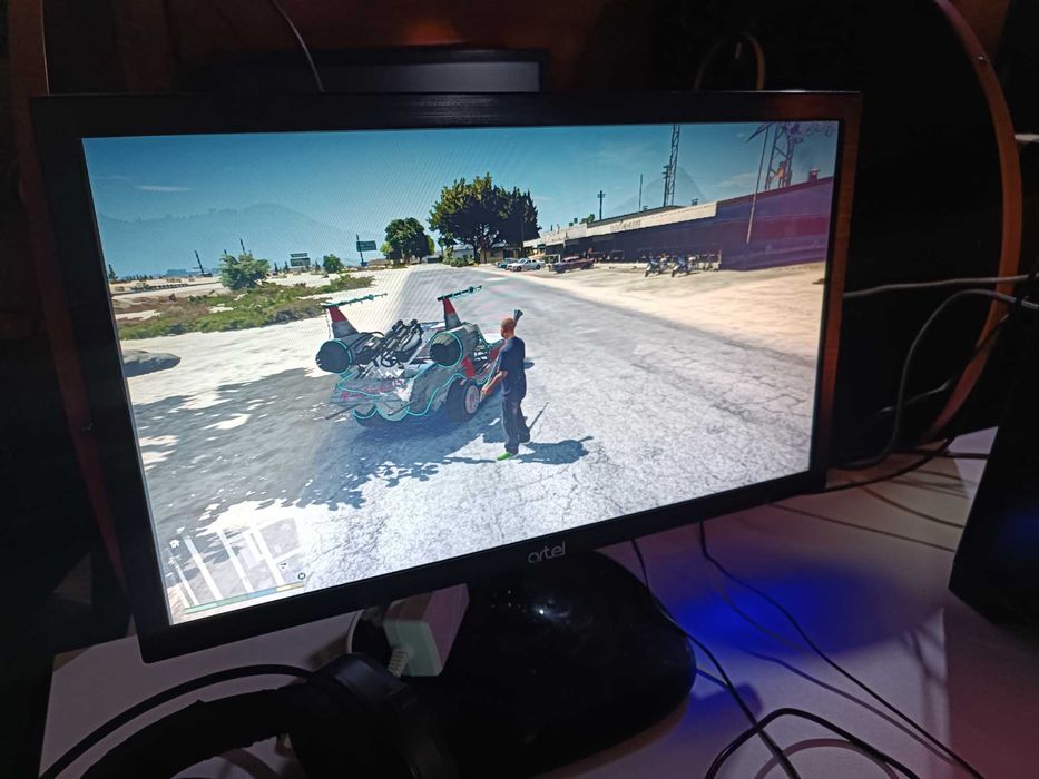kompyuter sotiladi gta 5 oynasa boladi