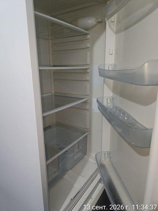 Продам холодильник на запчасти