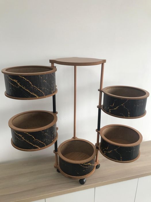 Функционални стилажи за кухнята от дърво- 49€
