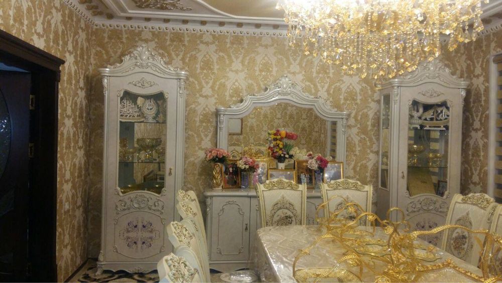 Сдается в аренду элитный двухэтажный дуплекс 198 м²