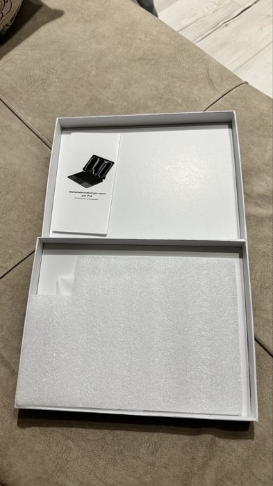 Клавиатура для iPad Pro 11 (M4) 2024