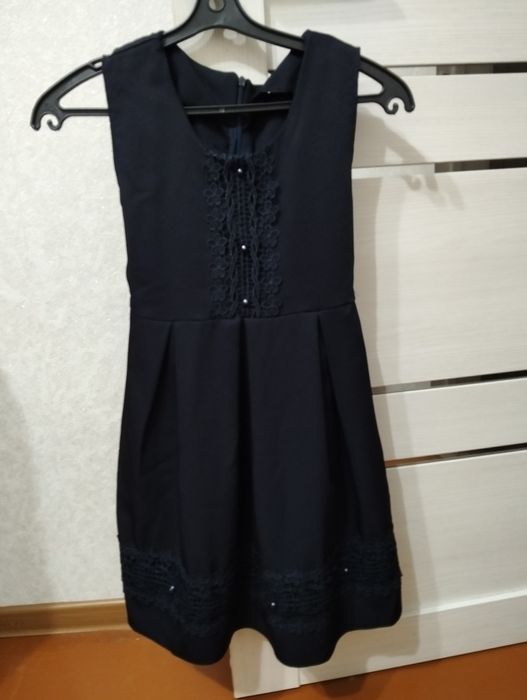 Продам школьные вещи на девочку