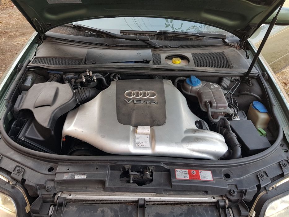 Ауди Audi А6 2.5 тди 2002г Автоматик мултитроник 6 скорости ксенон