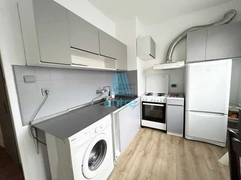 Дава се под наем Двустаен апартамент в София, Разсадника - 45 кв.м за 384 € - Снимка #2