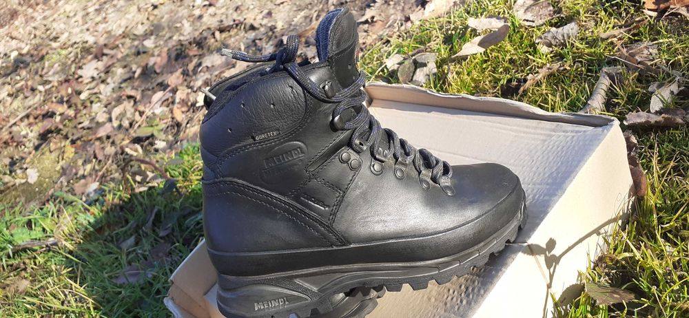 Туристически обувки Meindl N:38