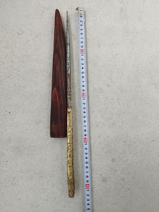 Стар буйновски нож