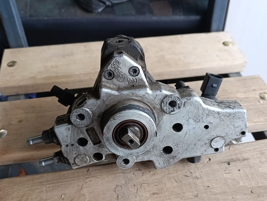 Продам ТНВД на Мерседес.