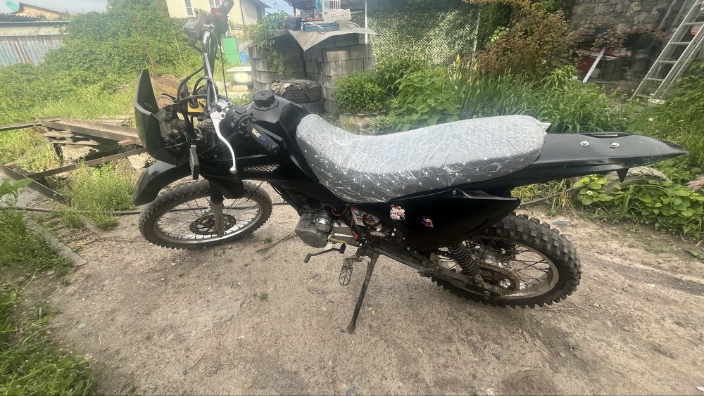 Продам эндуро 150куб