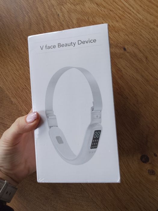 EMS Уред за премахване на двойна брадичка