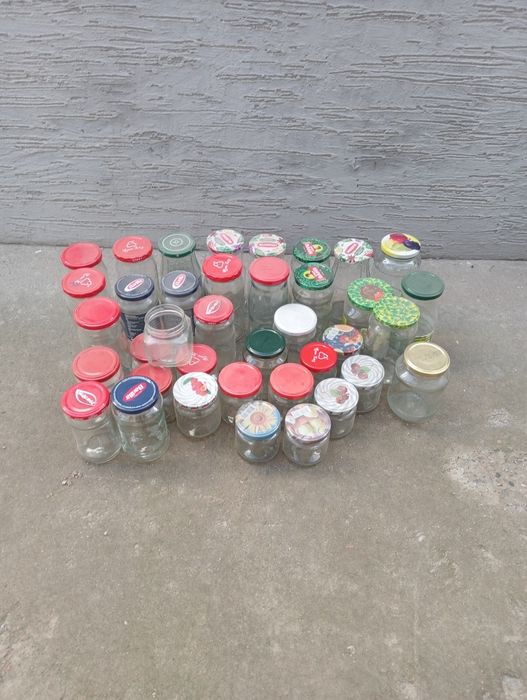 Баночки маленькие.