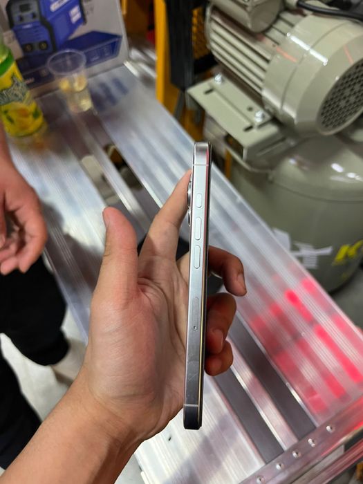 Айфон 16про 256 гб