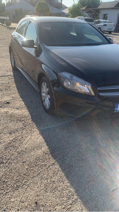 MERCEDES-BENZ A-Class 2015 — imagine 5