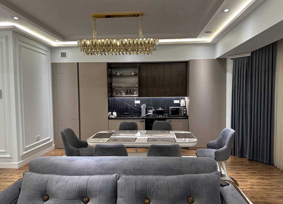 Ц-1! Сдается 3-х комнатная люкс квартира в центре города!