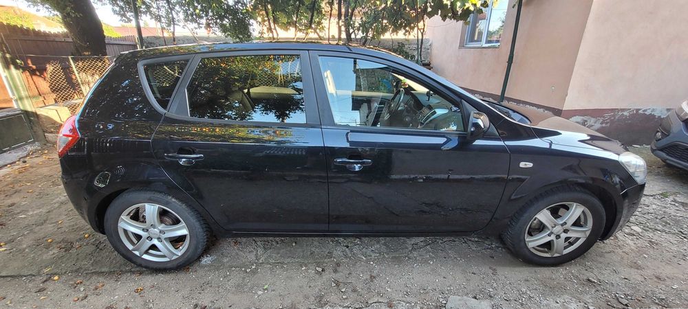 Kia Ceed 1.4 Benzină, 90 CP, an 2010