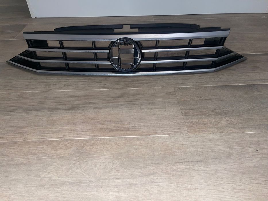 Grilă originala pentru  VW Passat