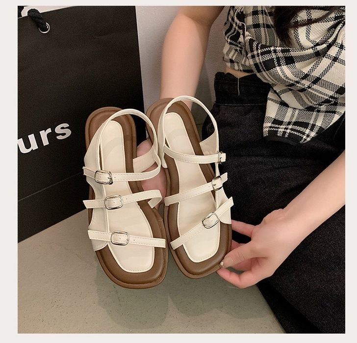 Ayollar bosonojkasi yoz fasli uchun qulay va bejirim