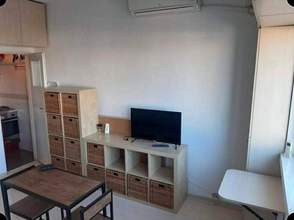 Proprietar inchiriez garsoniera la universitate