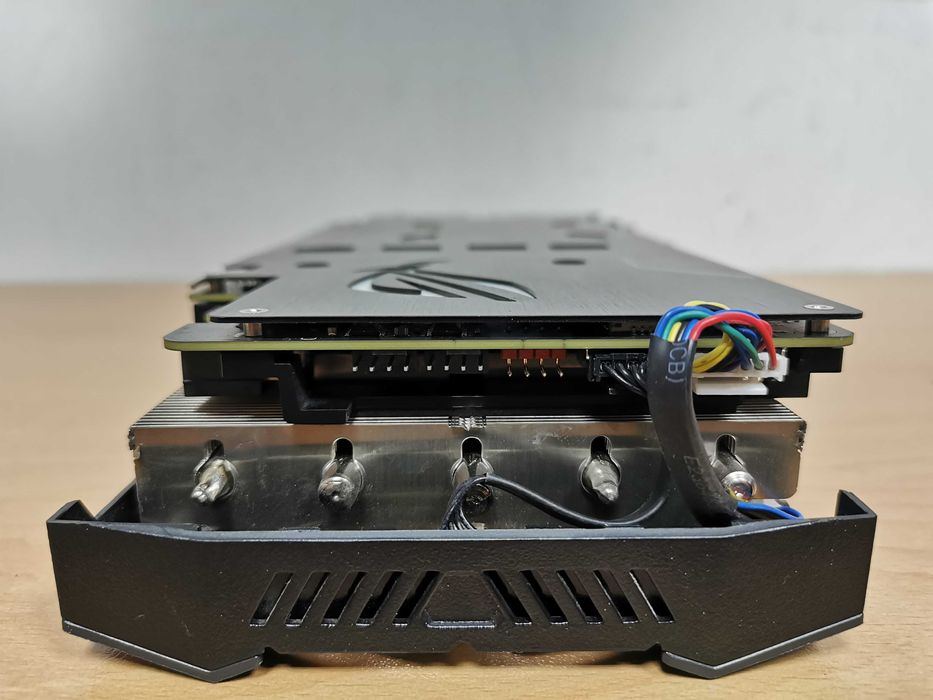 Asus ROG Strix RTX 2070 8GB OC Edition видео карта