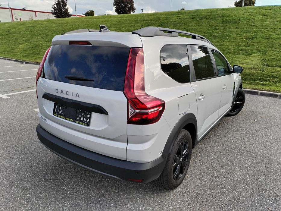 Dacia Jogger 2022 TCe Navi Cam Climatronic 7 LOCURI "Extreme Edition"