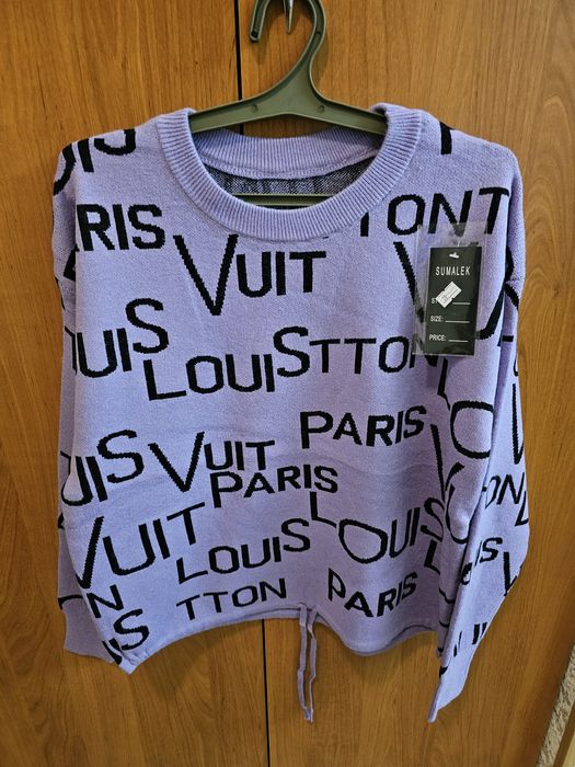 Продам женские кофты