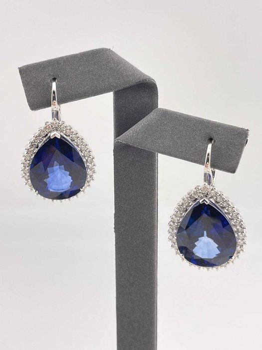 Комплект с корундами