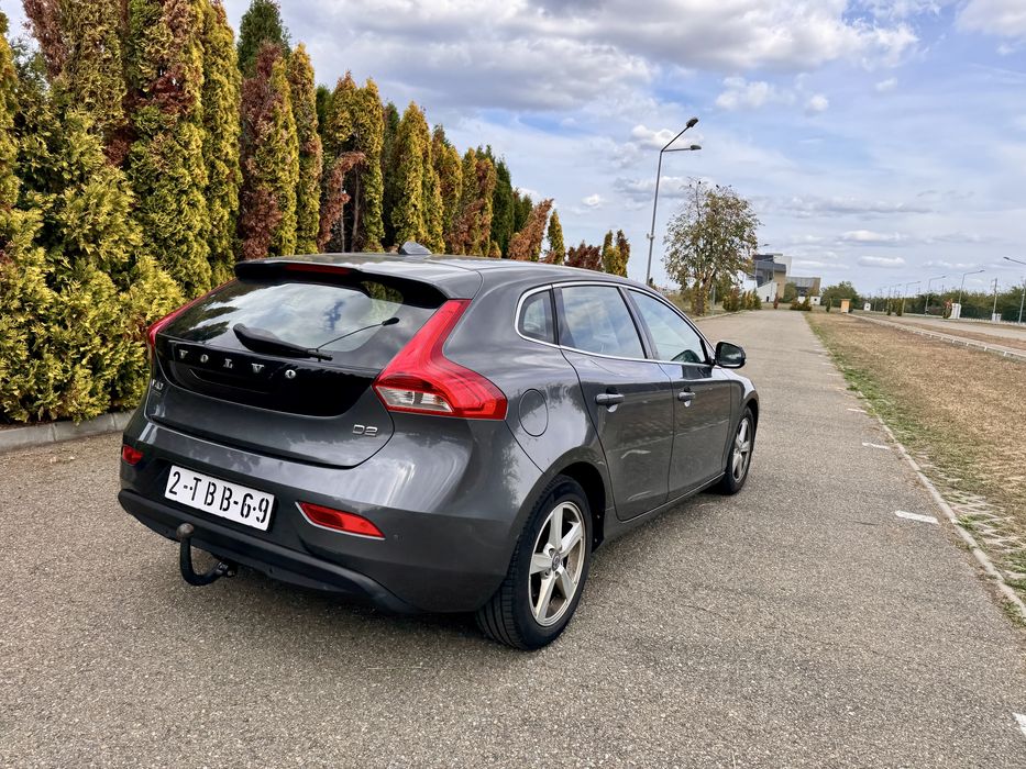 V O L V O    V 4 0   1.6   Diesel