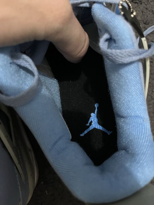 Jordan 4 universty blue 42