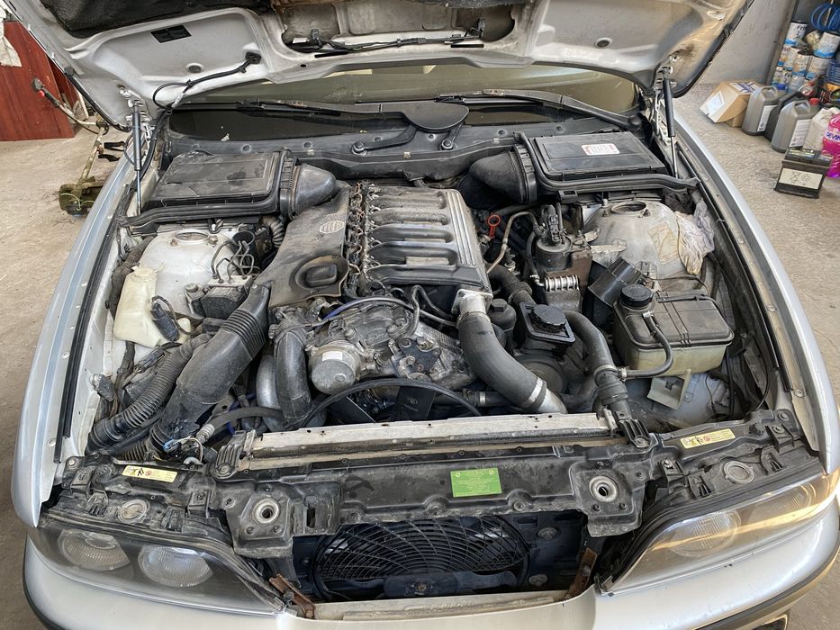 На части bmw e39 525d