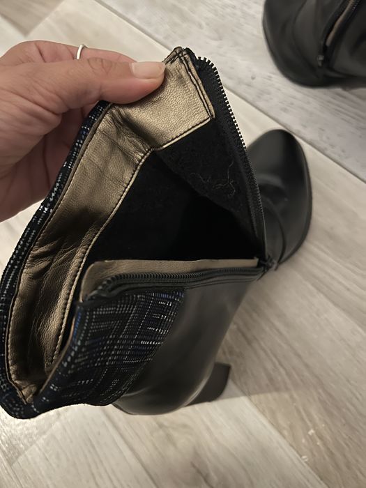 Botine din piele naturala