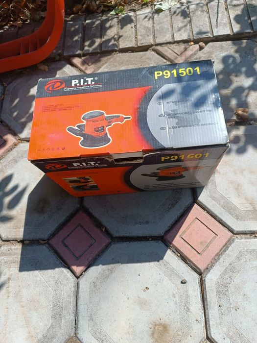 Продам шлифовальную машинку