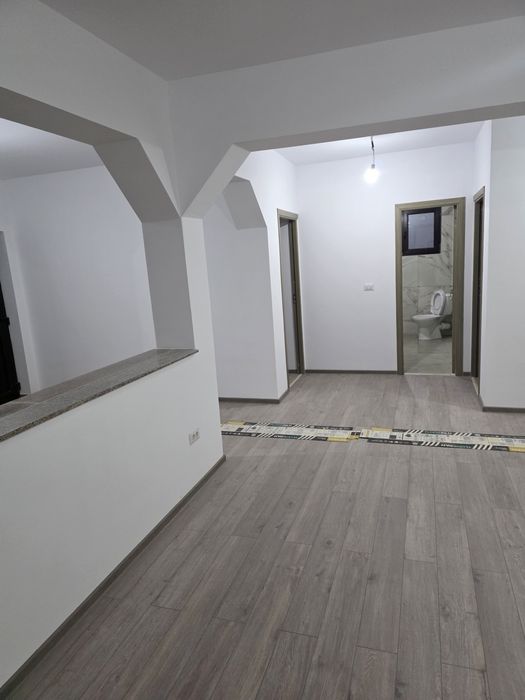 Vand casa noua , situata la 4 km de Tg.Neamt(Topolita)