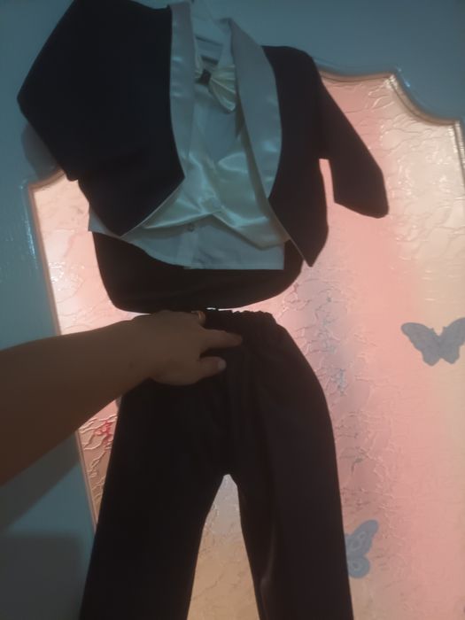 Costumas baietel,bleumarin.