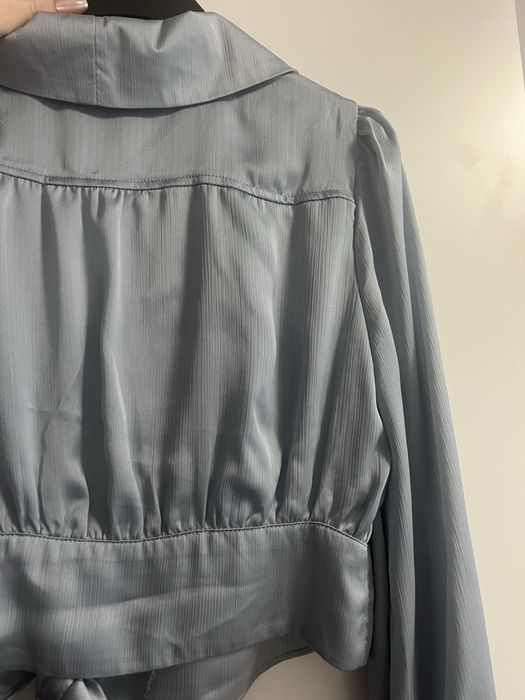bluza albastra c