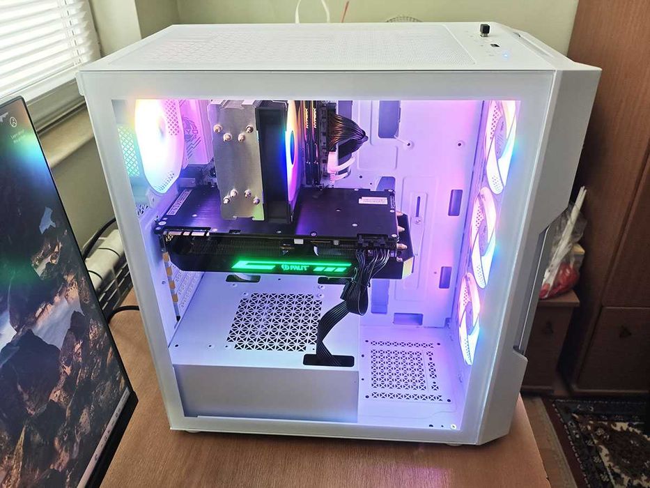 Геймърски компютър, Ryzen 4650G, Gtx 1070Ti, 960Gb SSD, 16gb Ram, 700W