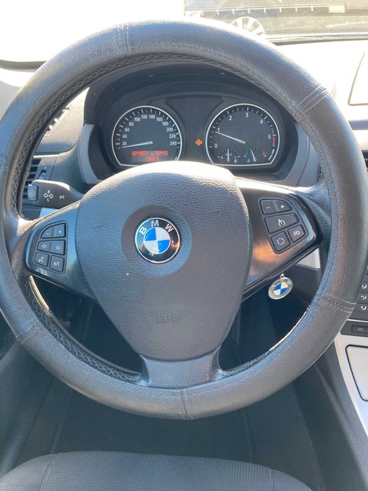 Vand BMW X3 2.0 150 cp an fabricatie 2007