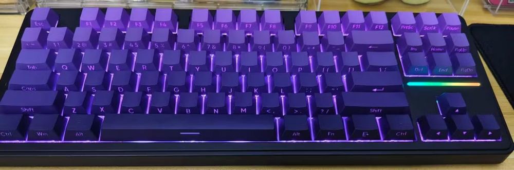 Продам новые кейкапы PBT пластик keycaps