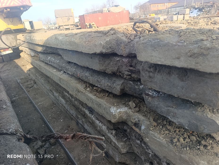 Продам плиты аэродромные