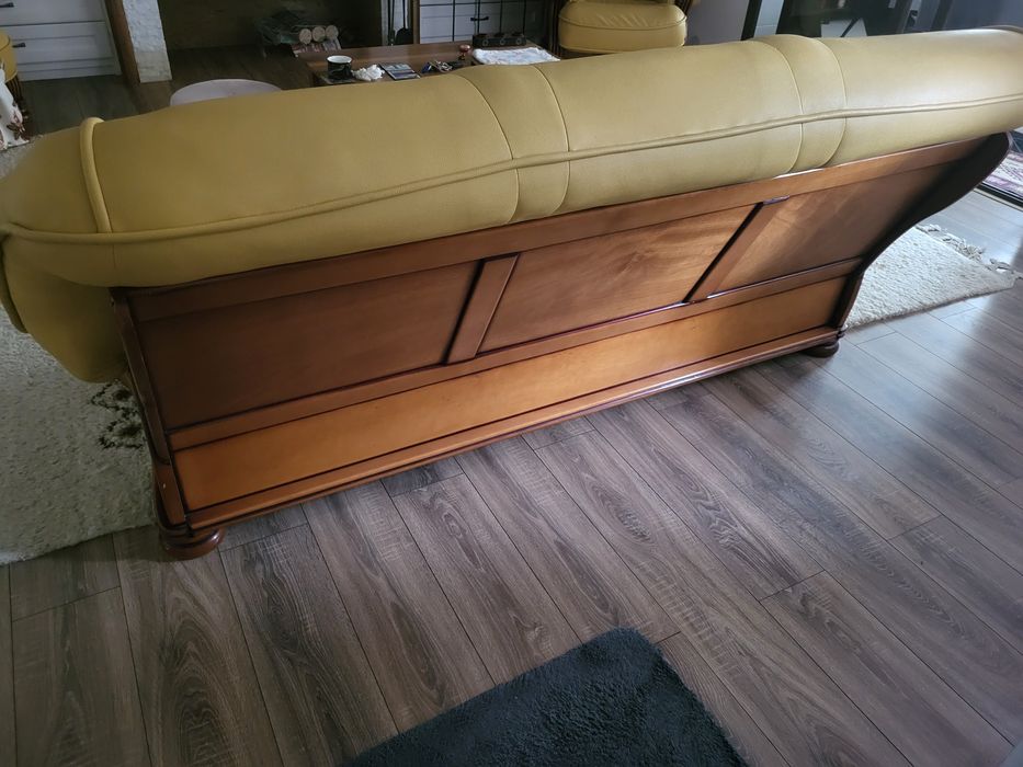 Set canapea + 2 fotolii + masuta