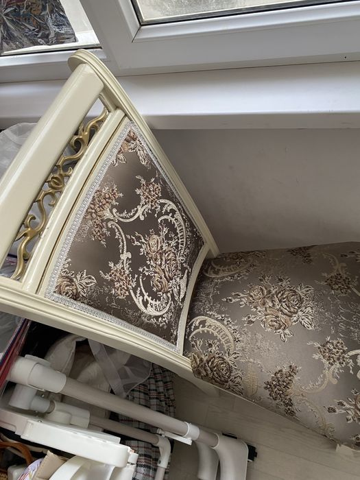 стулья для гостинной