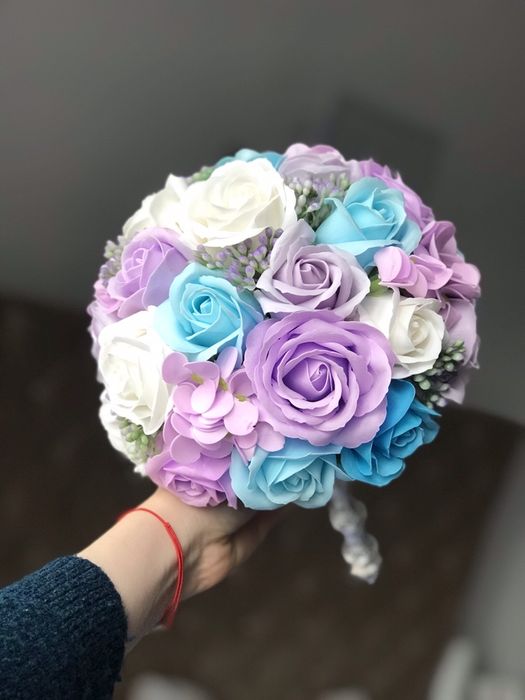 Buchet mireasa pentru cununie din trandafiri de sapun