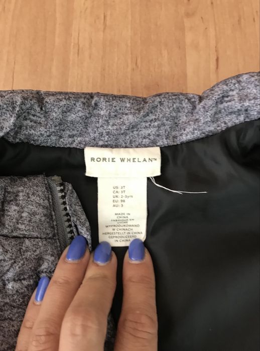 Vesta copii Rorie Whelan si H&M