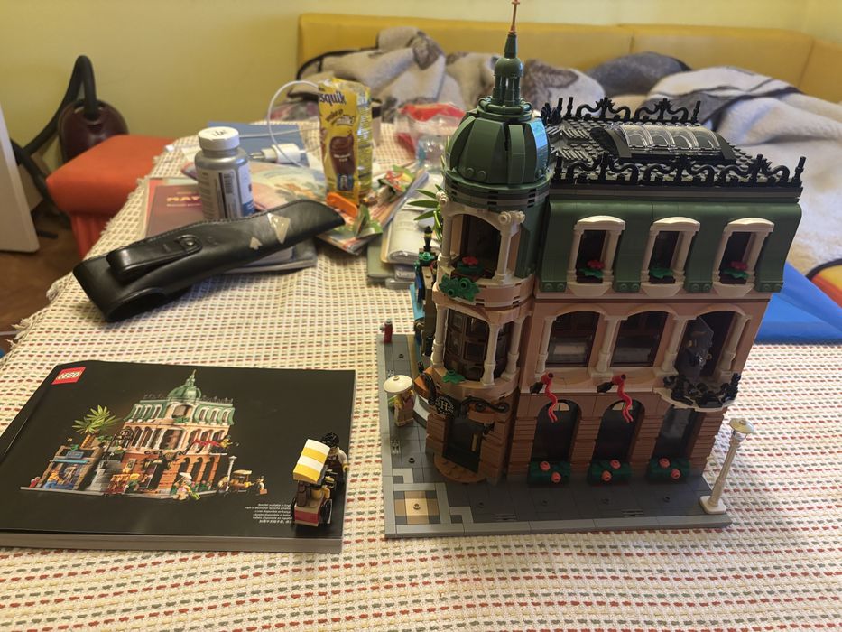 Lego 10297 Hotel Boutique- Creator Expert