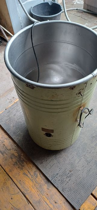 Продам стиральную машину