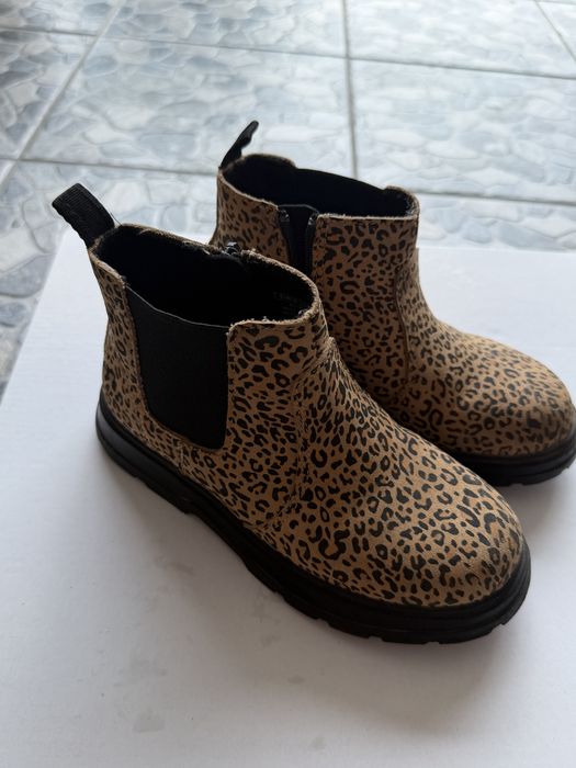 Ghete zara marimea 28